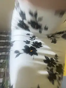 SexyMamiVee online show from April 2026 03:51:01 PM