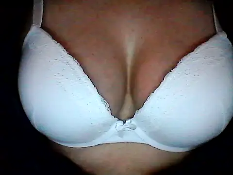 Snapshot of sexymilena9 chatting on January 2026 10:36:02 PM sexymilena9 online show from January 2026 10:36:02 PM