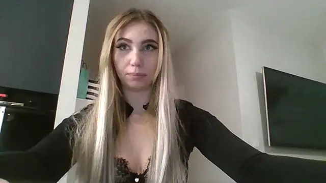 TeenLily online show from February 2026 07:44:02 PM