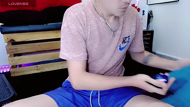 Yara Atwan online show from February 2026 11:15:02 AM