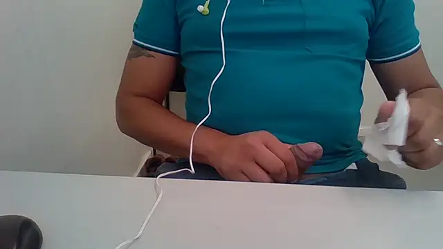 Moreno Casado Safado online show from July 2026 12:34:01 PM
