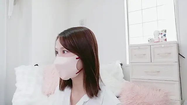 Snapshot of Erika_1222 chatting on January 2026 05:23:02 AM Erika 1222 online show from January 2026 05:23:02 AM