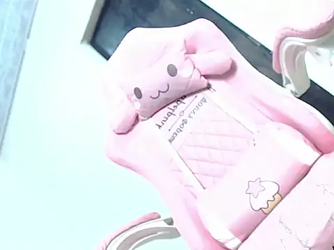 latina ts july online show from April 2026 02:47:01 PM