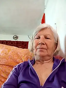 KlaudiaDarling online show from April 2026 02:24:01 PM