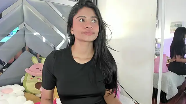 Snapshot of melody__sweet_ chatting on May 2026 08:27:01 PM melody sweet online show from May 2026 08:27:01 PM