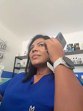 Sarah Hinata online show from January 2026 01:38:02 PM