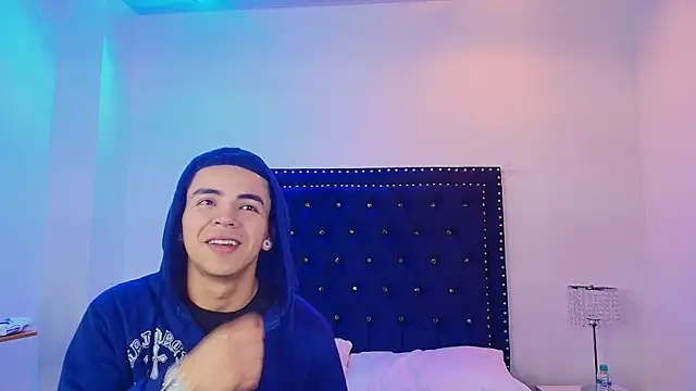 Jaden and sofia online show from April 2026 03:07:02 AM