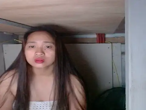 Snapshot of HottiesAsianAriane chatting on January 2026 06:01:01 PM HottiesAsianAriane online show from January 2026 06:01:01 PM