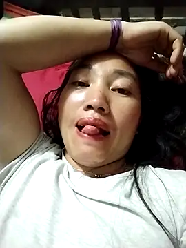 Snapshot of Lovephay8x chatting on May 2026 09:42:02 PM Lovephay8x online show from May 2026 09:42:02 PM