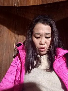 dakota-kis online show from January 2026 12:31:01 PM