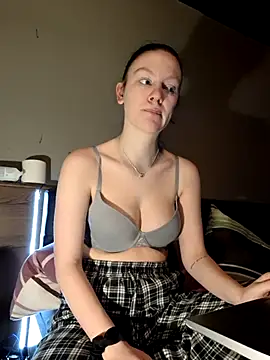 Snapshot of Mia_mueller chatting on January 2026 05:21:01 AM Mia mueller online show from January 2026 05:21:01 AM