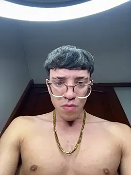 ArthurDavies  online show from April 2026 10:38:02 AM