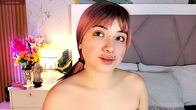 Sienna Desiree online show from July 2026 12:13:01 PM