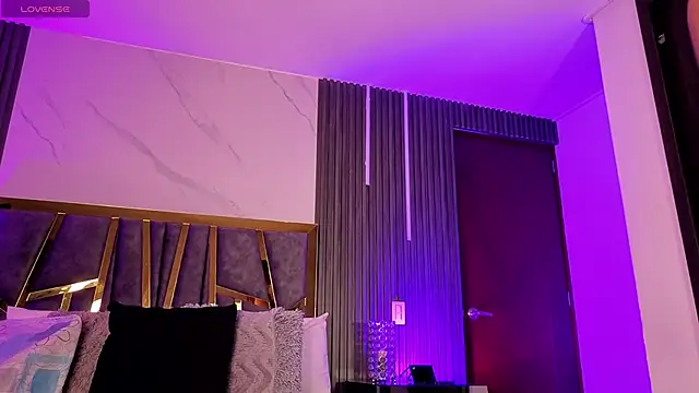 Chloe Connor online show from April 2026 06:09:01 AM