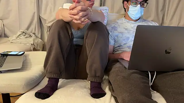 Ambrrr online show from April 2026 02:12:02 AM