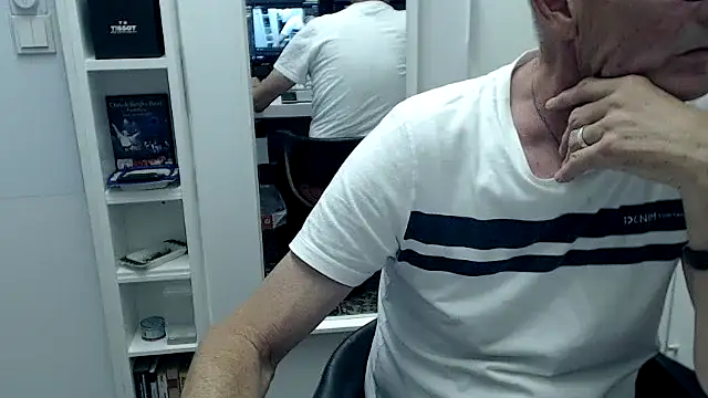 Snapshot of german_gay chatting on August 2026 09:55:02 AM german gay online show from August 2026 09:55:02 AM