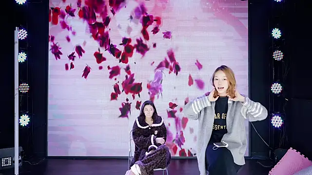 World-flower-003 online show from March 2026 05:12:02 PM