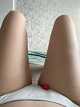 Mersedas00 online show from January 2026 07:13:01 AM