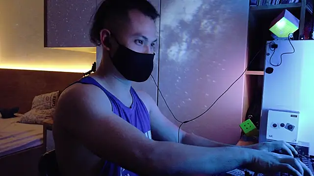 OnlyHand9x online show from April 2026 03:26:02 PM