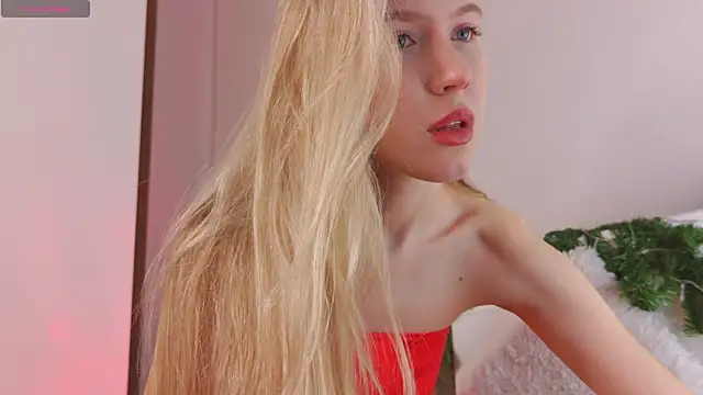 Snapshot of SirenThalassa chatting on February 2026 07:18:01 AM SirenThalassa online show from February 2026 07:18:01 AM