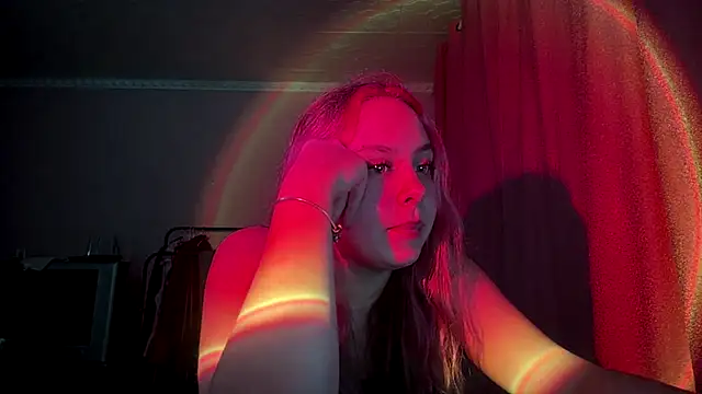 ZoraDearmon online show from January 2026 09:18:01 PM