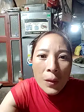 muamua99 online show from February 2026 11:33:01 AM