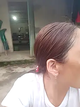 muamua99 online show from April 2026 11:13:02 PM