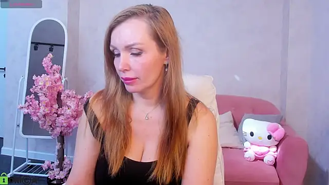 Marie Hayes online show from April 2026 07:23:02 AM