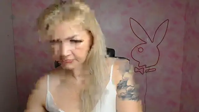Snapshot of Madonna_Fire chatting on March 2026 07:08:02 AM Madonna Fire online show from March 2026 07:08:02 AM