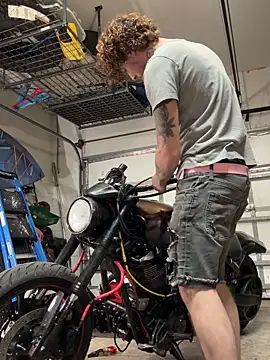 Derrick7799 online show from February 2026 01:15:01 AM