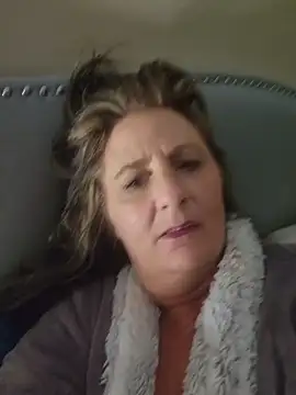 HotAzMilf online show from February 2026 07:56:02 PM