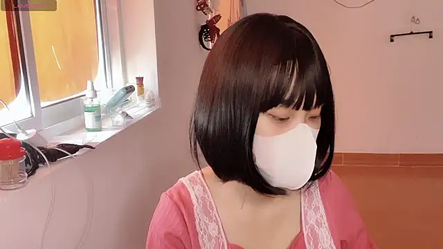 Snapshot of Tieu-May chatting on February 2026 07:13:01 AM Tieu-May online show from February 2026 07:13:01 AM