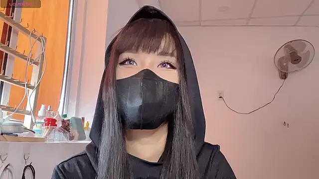 Snapshot of Tieu-May chatting on February 2026 05:15:01 AM Tieu-May online show from February 2026 05:15:01 AM