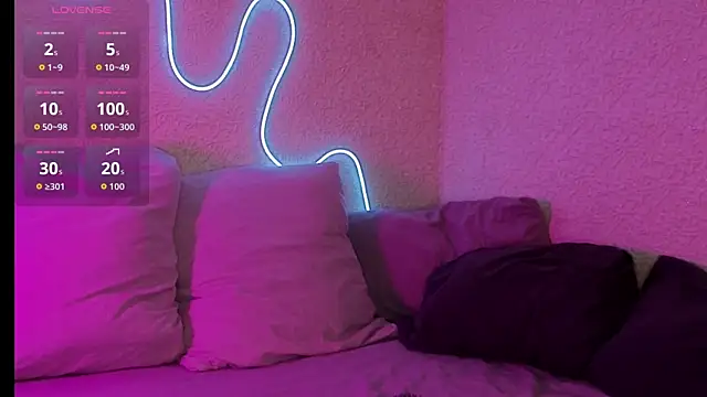 ValeryAlfie online show from April 2026 04:15:01 PM