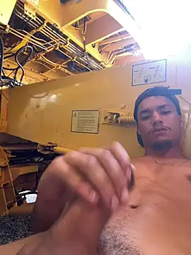 MorenodX01 online show from January 2026 05:27:01 PM