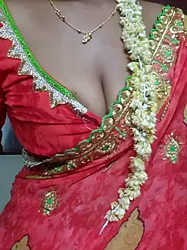 Snapshot of tamil-Diya90 chatting on May 2026 07:00:02 PM tamil-Diya90 online show from May 2026 07:00:02 PM