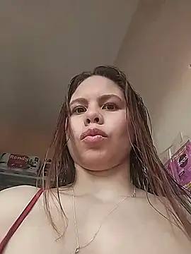 Lara queenxxx online show from March 2026 12:11:01 PM