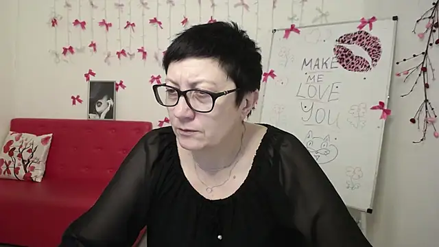 EmilyL0ve online show from March 2026 06:15:02 PM