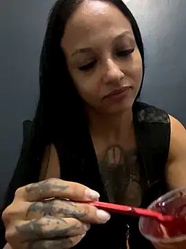 HyaraMoon online show from January 2026 01:41:02 AM