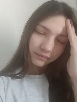 Snapshot of LunaTori456 chatting on January 2026 09:13:02 AM LunaTori456 online show from January 2026 09:13:02 AM