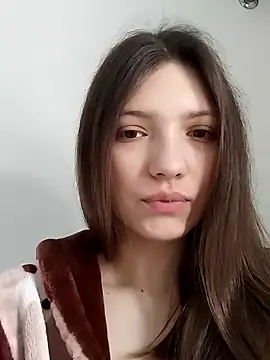 Snapshot of LunaTori456 chatting on February 2026 06:34:01 AM LunaTori456 online show from February 2026 06:34:01 AM