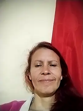 cintia love online show from February 2026 12:48:01 AM