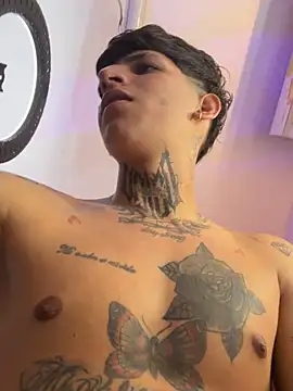 Sam sexy 35 online show from February 2026 12:15:02 AM