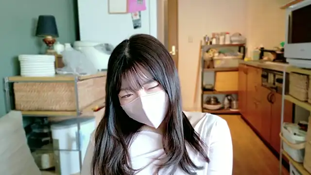 Snapshot of __Yui_ chatting on February 2026 02:04:02 AM Yui online show from February 2026 02:04:02 AM