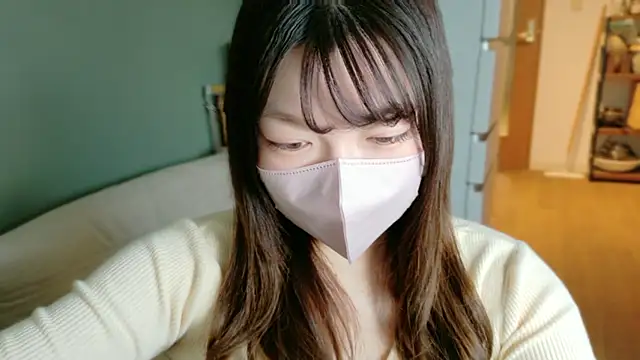 Snapshot of __Yui_ chatting on February 2026 07:21:02 AM Yui online show from February 2026 07:21:02 AM