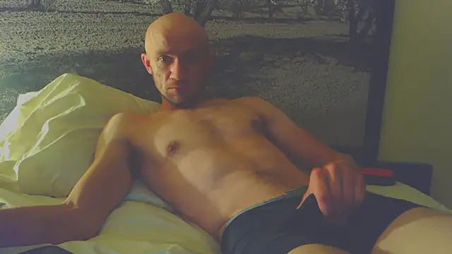 cloudyplay661 online show from April 2026 06:51:02 AM