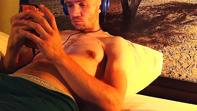 cloudyplay661 online show from April 2026 01:19:01 AM