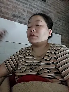 donaaa2 online show from February 2026 11:56:01 PM