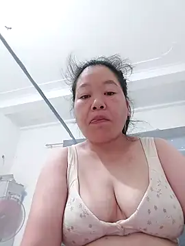 donaaa2 online show from April 2026 09:30:01 PM