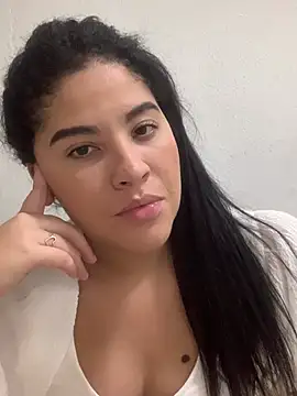 kahraujo online show from April 2026 08:35:02 PM